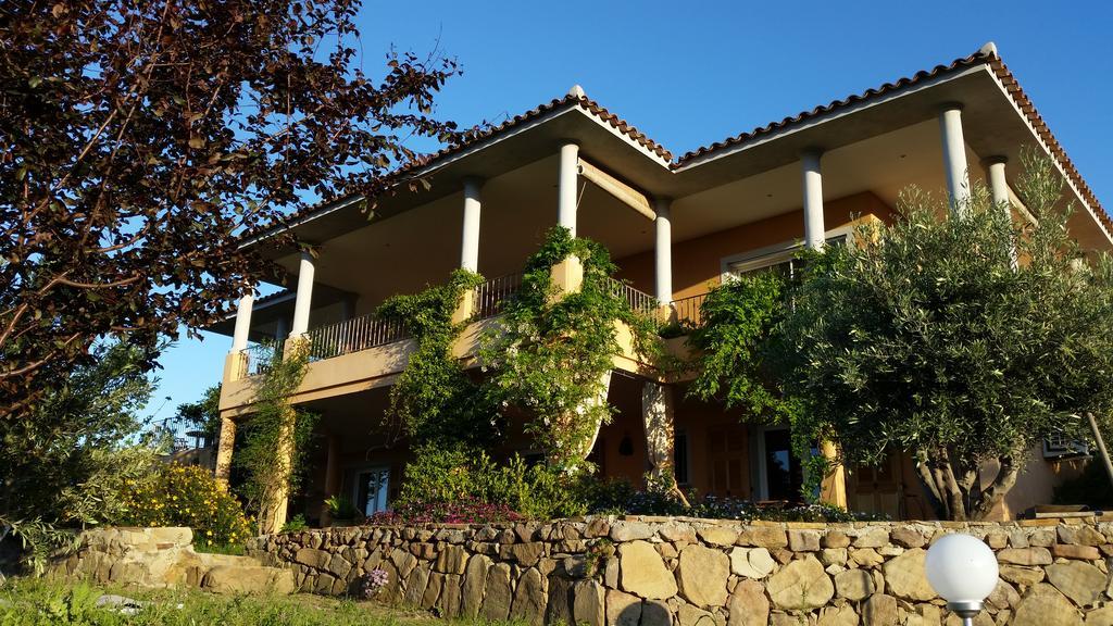 Gite L'Appart De Case Vanille Sari-Solenzara Exterior photo